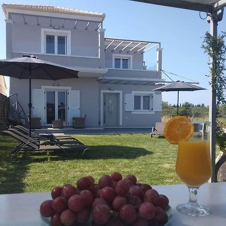 Spiridoula Luxury Villa Roda  Luaran gambar